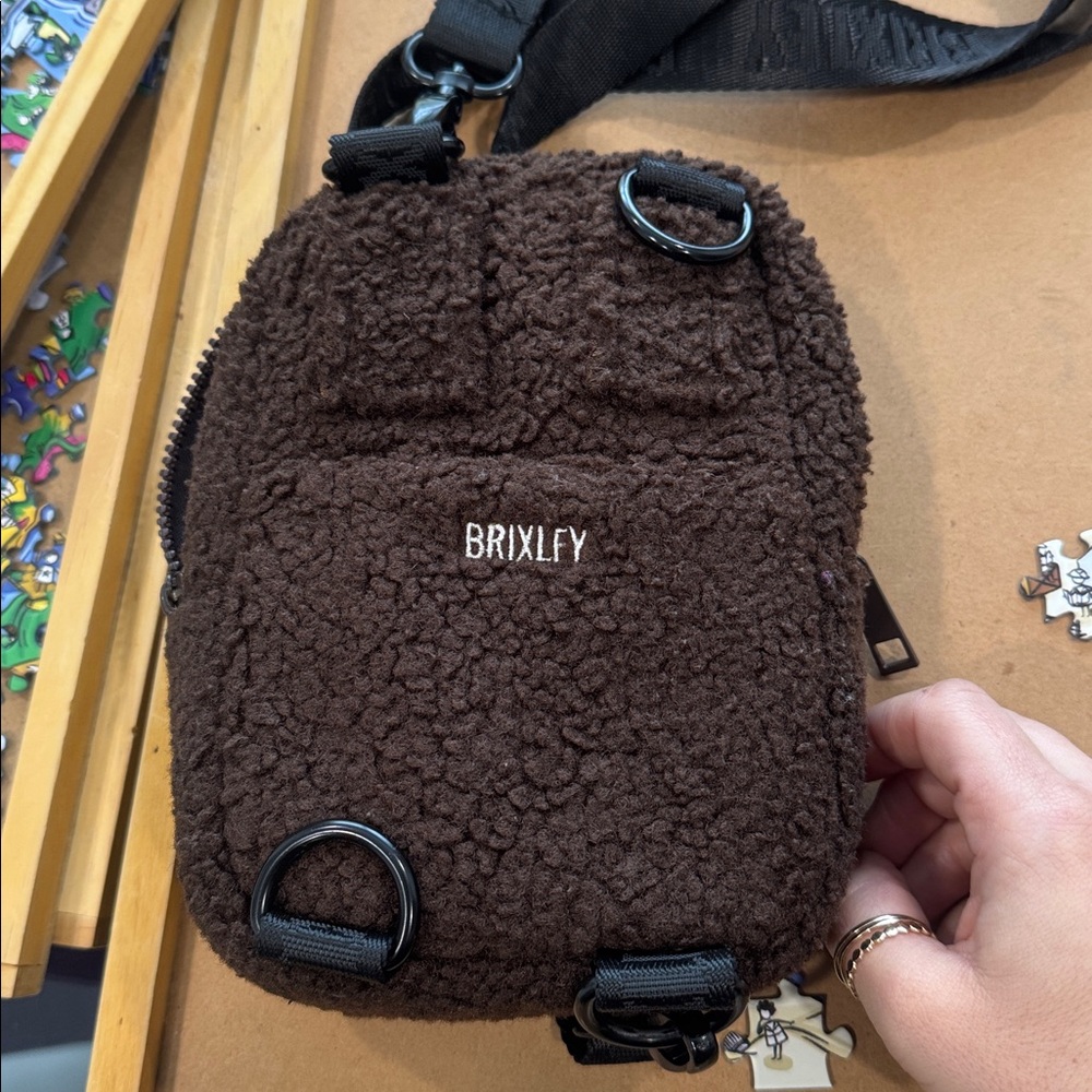 Brixley Sherpa belt bag - Picture 3 of 5